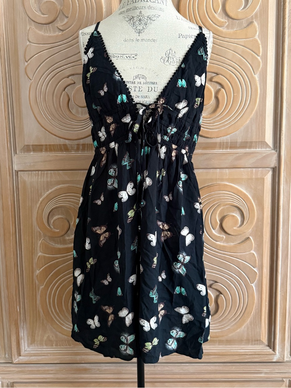 Pretty Butterfly Printed Black Sundress. New with tags. Size XXL